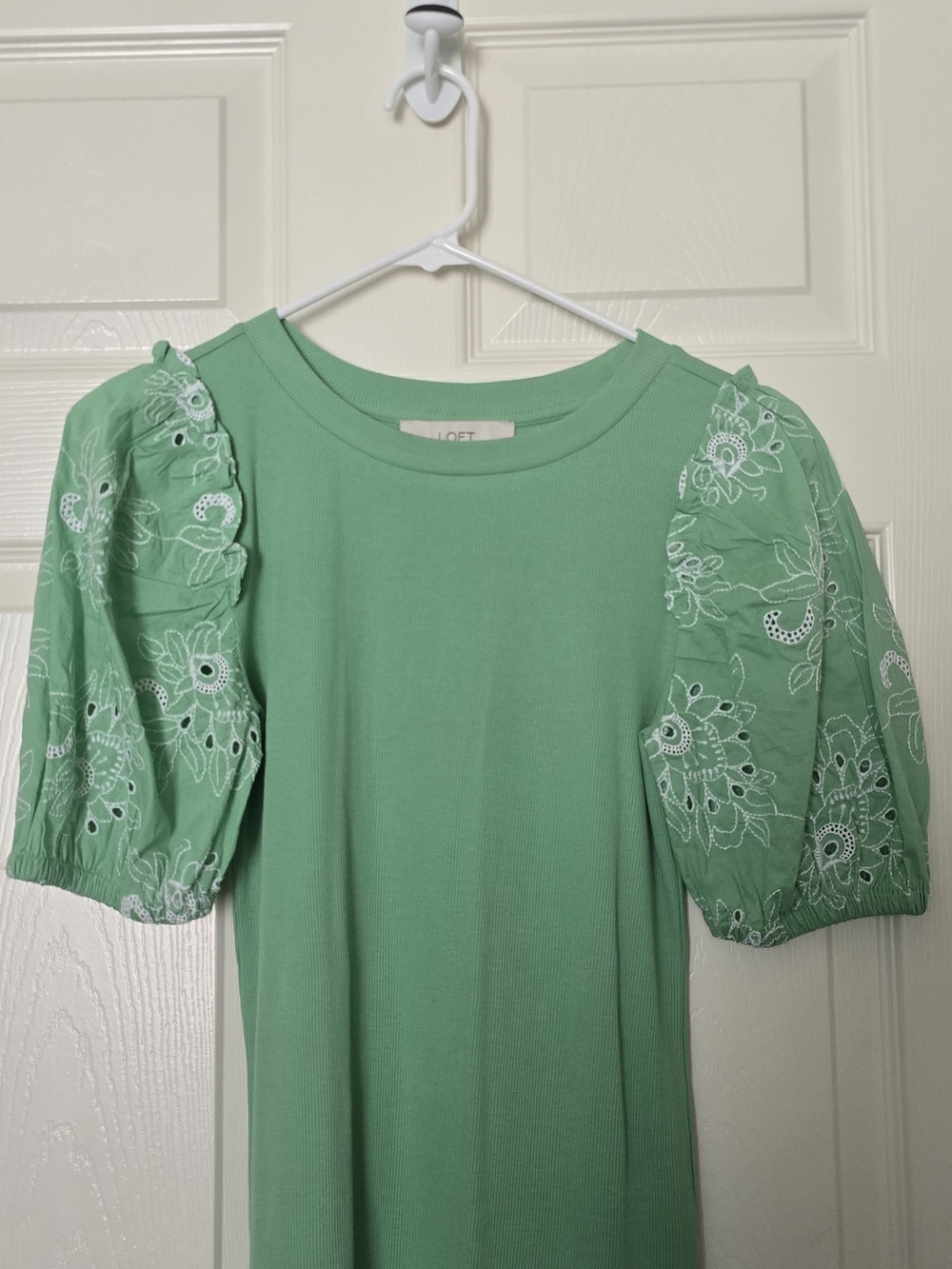 LOFT Mint Green Puff Sleeve Embroidered Tee